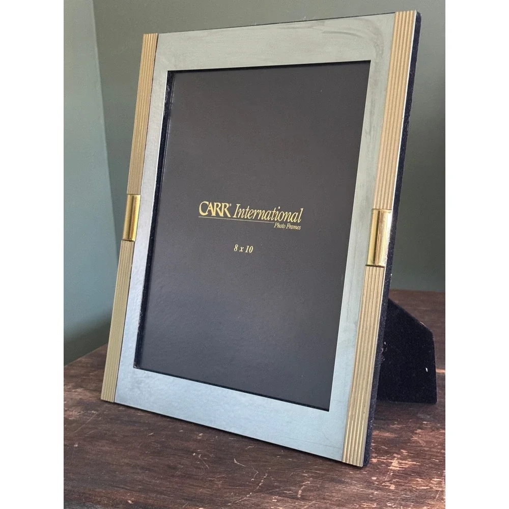 Carr International 8x10 Art Deco Silver Gold Ribbed Metal Photo Frame